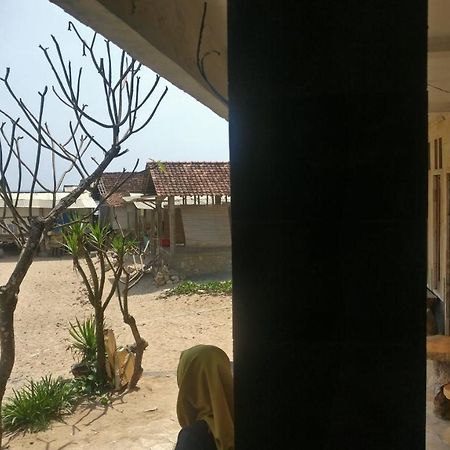 Hotel Kampoeng Drini Brono Экстерьер фото
