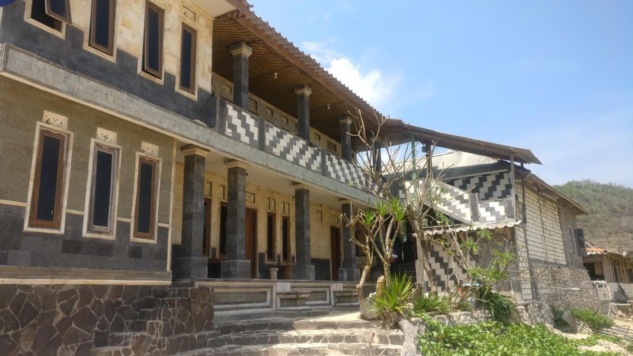 Hotel Kampoeng Drini Brono Экстерьер фото